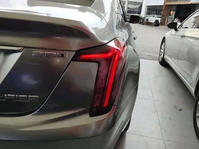 Cadillac CT5 — Фото автомобиля 7