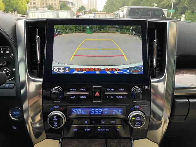 Toyota Vellfire — Фото автомобиля 15
