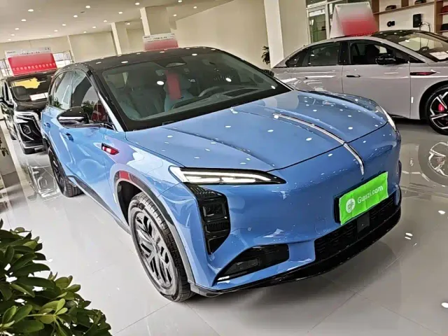 Hongqi Tian Gong 08 — Фото автомобиля 3