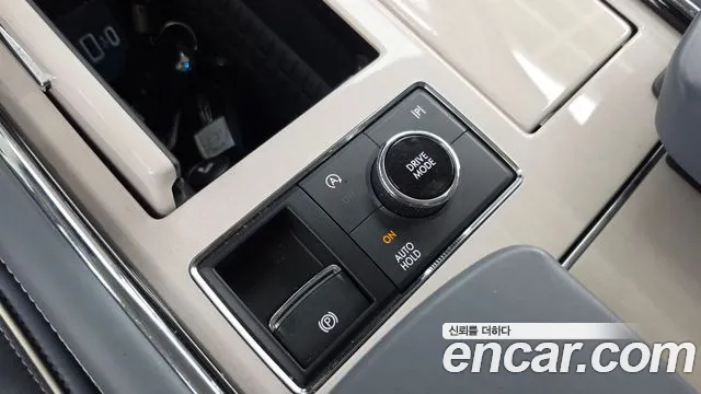 Lincoln Navigator — Фото автомобиля 27