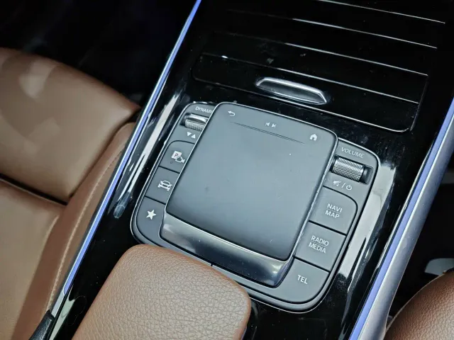 Mercedes-Benz GLB-Class — Фото автомобиля 16