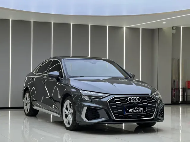 Audi A3 — Фото автомобиля 3