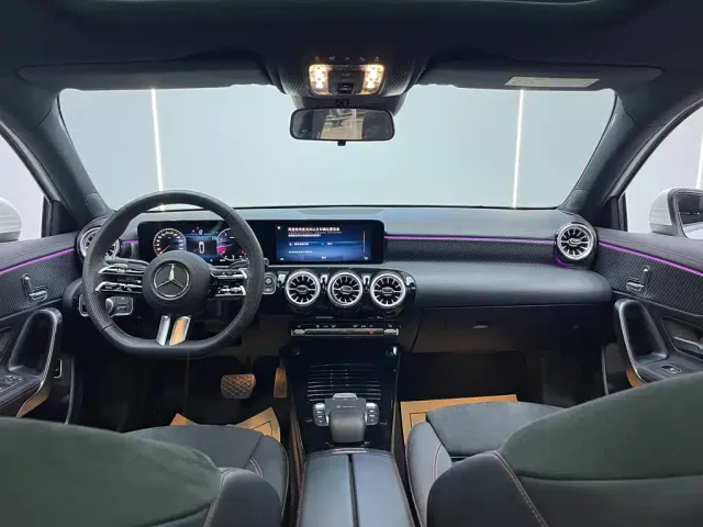 Mercedes-Benz A-Class — Фото автомобиля 19
