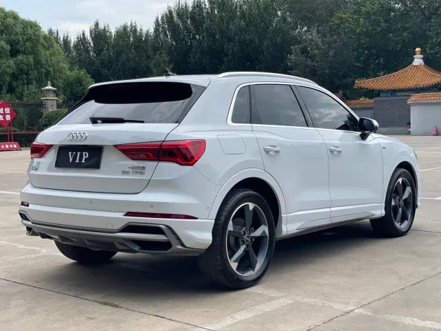 Audi Audi Q3 2022 35 TFSI Fashion Dynamic — Фото автомобиля 4