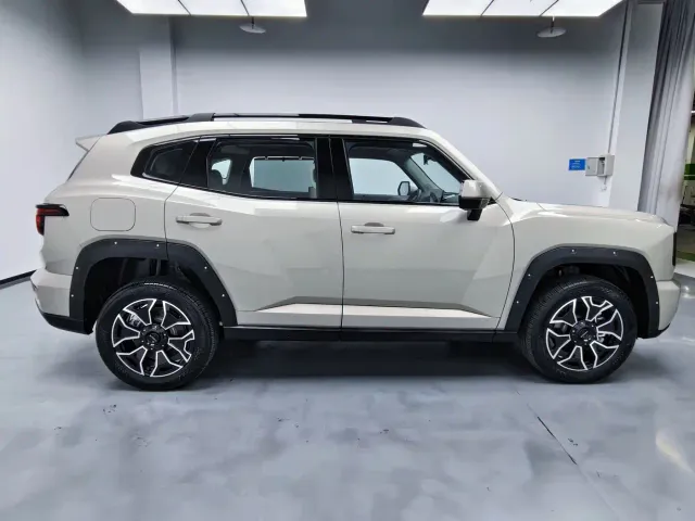Haval Big Dog — Фото автомобиля 12