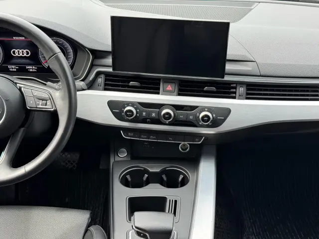 Audi A4L — Фото автомобиля 5