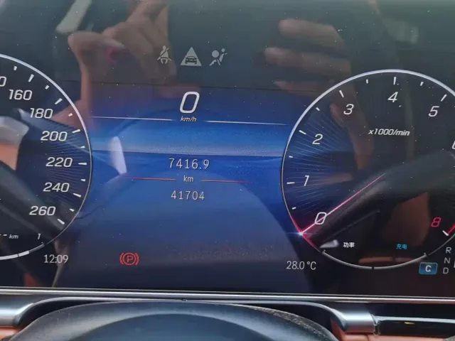 Mercedes-Benz S-Class — Фото автомобиля 9