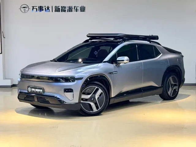 Фотография автомобиля — Changan Qiyuan E07