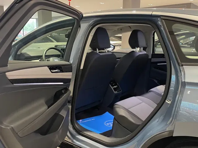 Volkswagen ID.7 Vizzion — Фото автомобиля 11