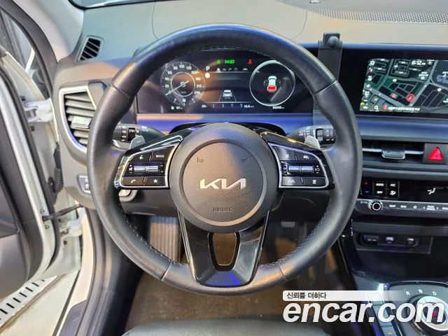 Kia Seltos — Фото автомобиля 9