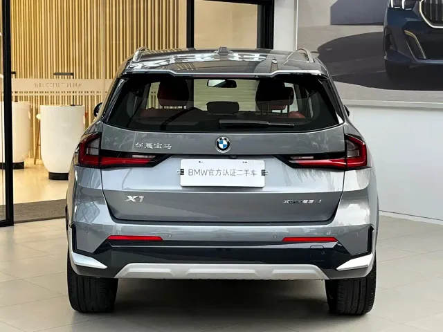 BMW X1 — Фото автомобиля 4