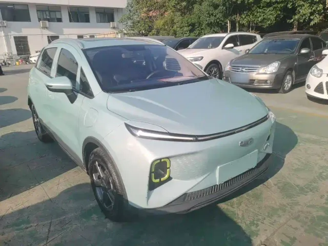 Geely Geometry E Firefly — Фото автомобиля 3