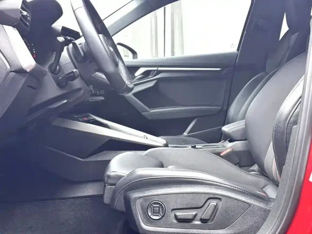 Audi A3 — Фото автомобиля 4