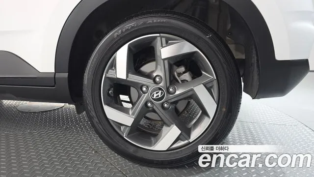 Hyundai Venue Venue 1.6 Premium — Фото автомобиля 19