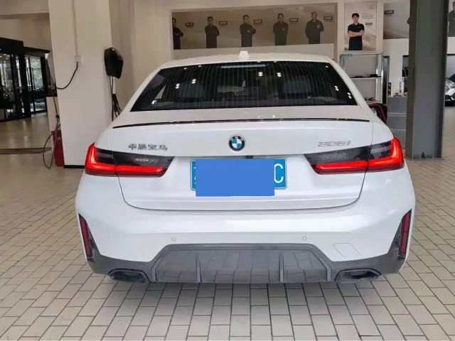 BMW 3 Series — Фото автомобиля 7