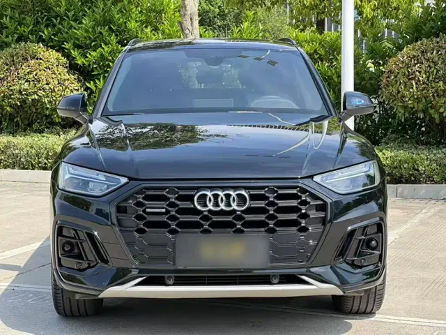 Audi Q5L — Фото автомобиля 5