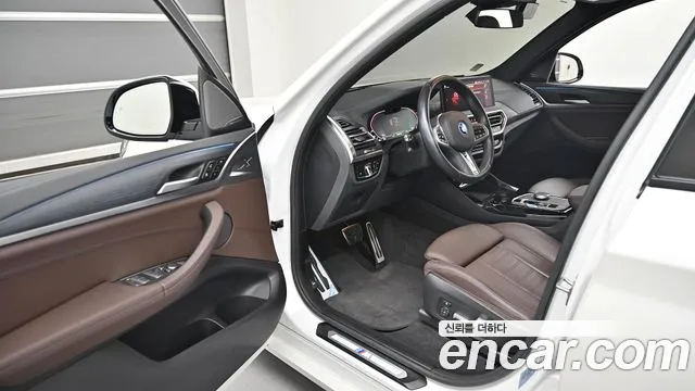 BMW iX3 G08 (2020–2024) — Фото автомобиля 11