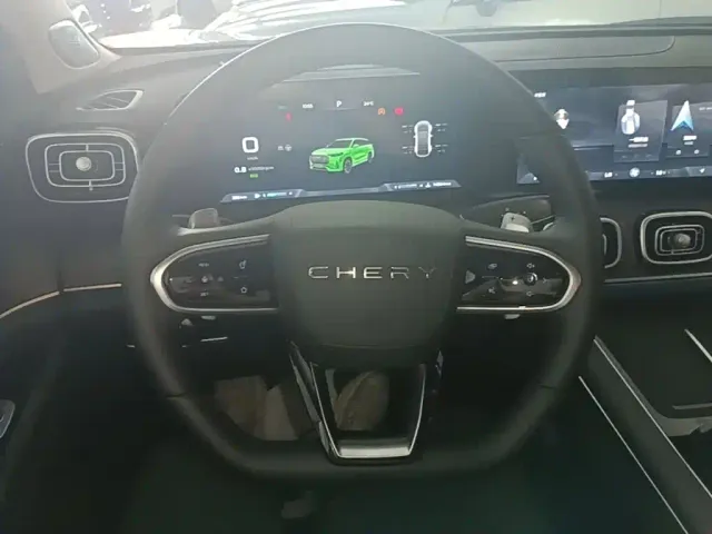 Chery Tiggo 9 — Фото автомобиля 10