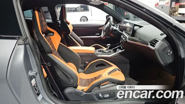 BMW M4 — Фото автомобиля 24