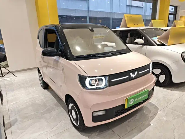 Wuling Hongguang Mini EV — Фото автомобиля 3