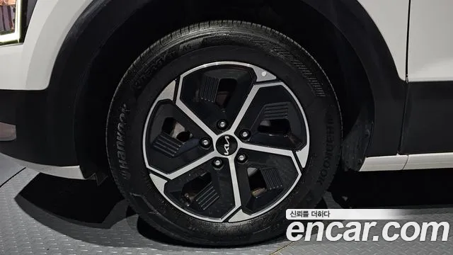 Kia Niro The All New Niro — Фото автомобиля 5