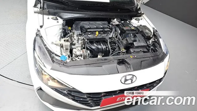 Hyundai AVANTE Avante (CN7) — Фото автомобиля 6