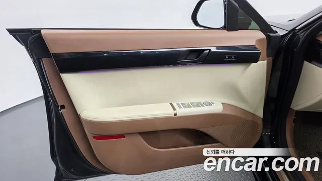 Hyundai Grandeur GN7 — Фото автомобиля 13