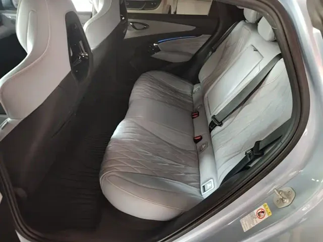 BYD Seal — Фото автомобиля 16