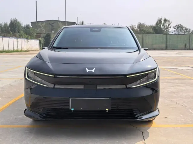 Honda GAC Honda P7 2025 RWD Long Range Pro — Фото автомобиля 2