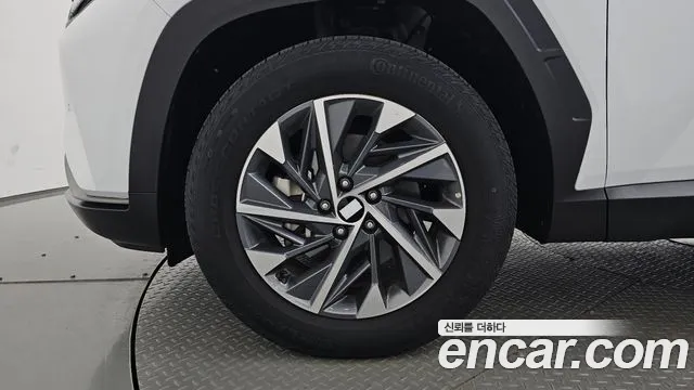 Hyundai Tucson — Фото автомобиля 4