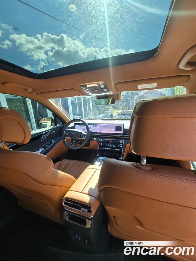 Genesis GV80 — Фото автомобиля 10