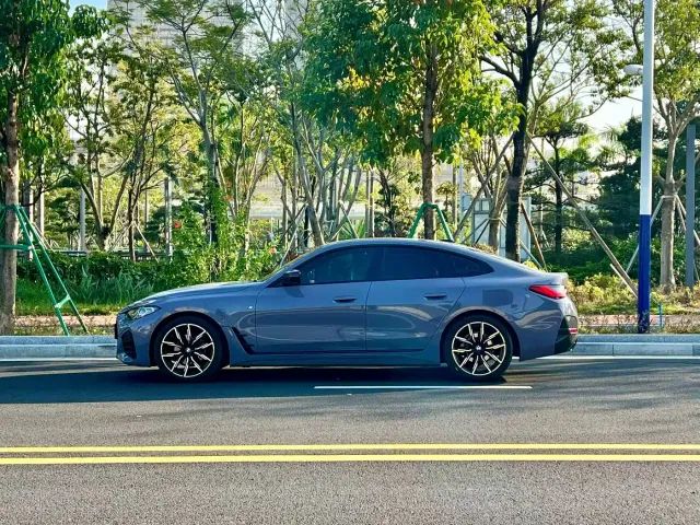 BMW 4 Series — Фото автомобиля 3