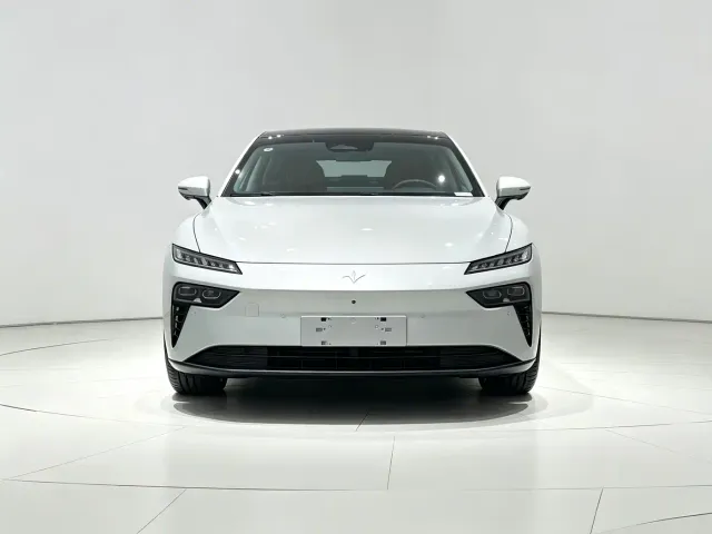 Dongfeng eπ 007 — Фото автомобиля 2