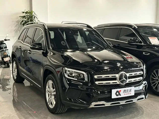 Mercedes-Benz GLB-Class — Фото автомобиля 3