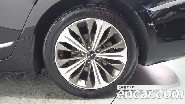 Kia K8 Signature — Фото автомобиля 21
