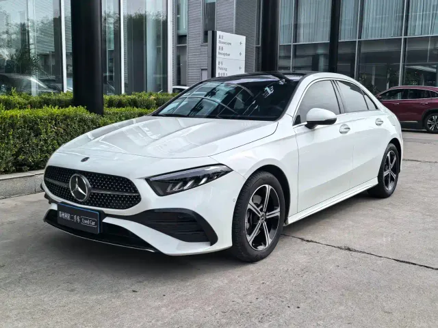 Mercedes-Benz A-Class — Фото автомобиля 2