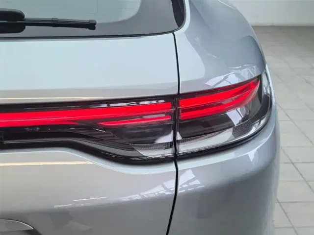 Porsche Panamera — Фото автомобиля 20