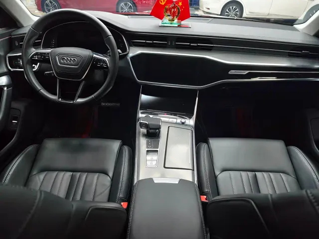 Audi A6L — Фото автомобиля 5