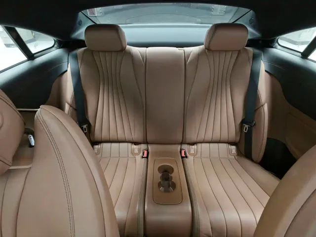 Mercedes-Benz E-Class — Фото автомобиля 13