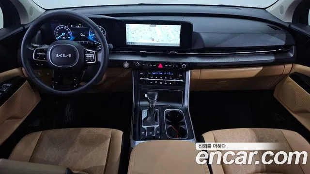 Kia Carnival Generation 4 — Фото автомобиля 7