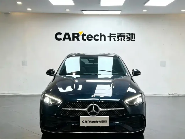 Mercedes-Benz C-Class — Фото автомобиля 2