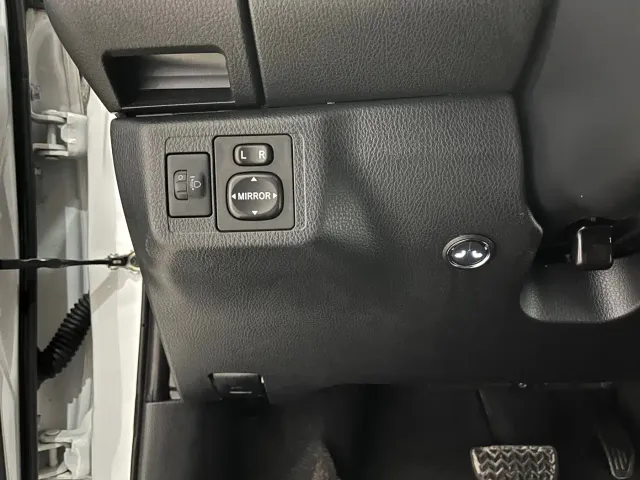 Toyota Vios — Фото автомобиля 16