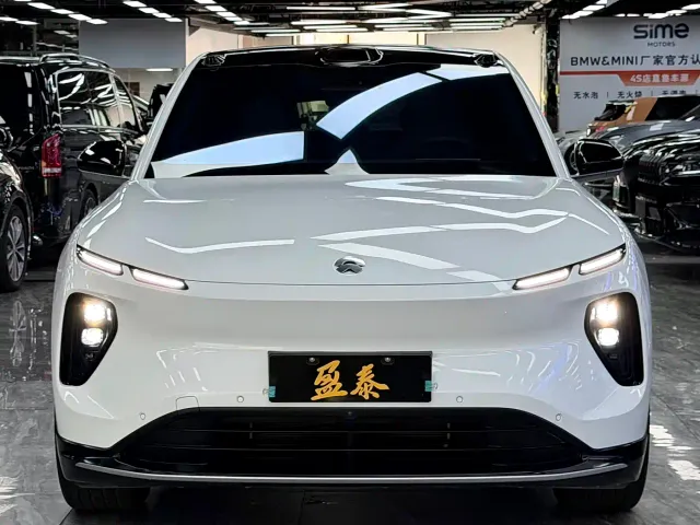 Nio EC6 — Фото автомобиля 2