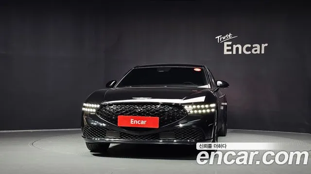 Genesis G90 — Фото автомобиля 3