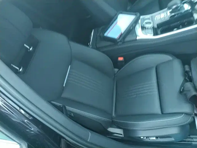Hongqi H9 — Фото автомобиля 19