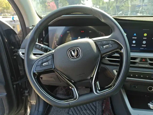 Changan CS75 Plus — Фото автомобиля 6