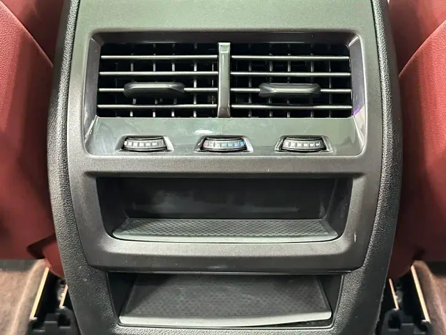 BMW X5 — Фото автомобиля 24