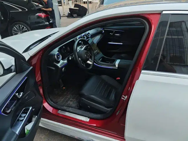 Mercedes-Benz C-Class — Фото автомобиля 3