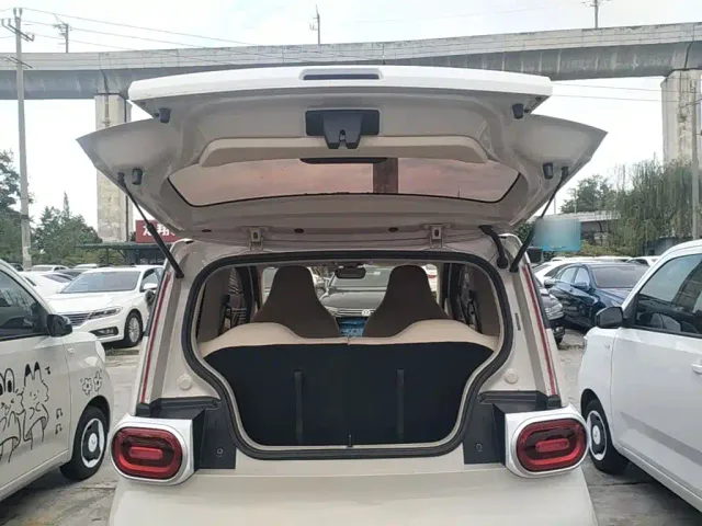 Wuling Hongguang Mini EV — Фото автомобиля 18