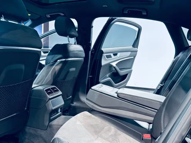 Audi A6L — Фото автомобиля 14